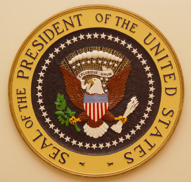 tall glasses, White House Eagle Seal, with Presidential Seal in